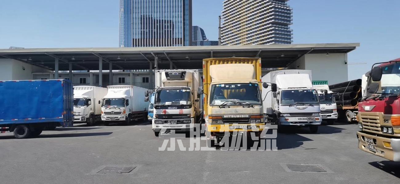 中港運輸，中港物流運輸車隊，發貨到香港物流運輸案例圖